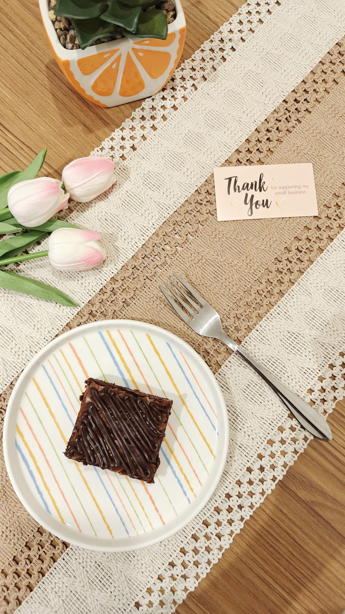 Classic Fudge Brownies Box With Rich Chocolate Ganache Topping