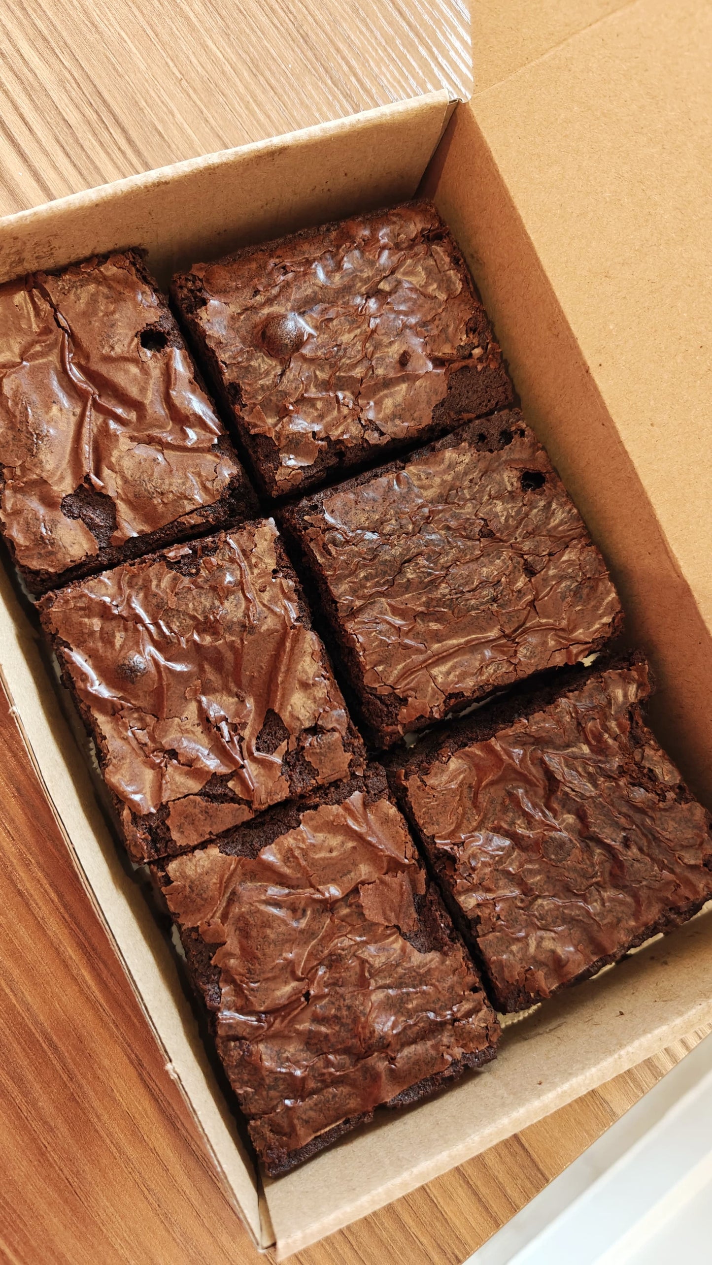 Classic Fudge Brownies Box